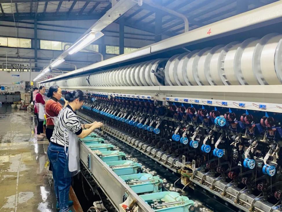 農發行陸良縣支行 投放800萬元農業小企業貸款助力穩企穩崗穩就業