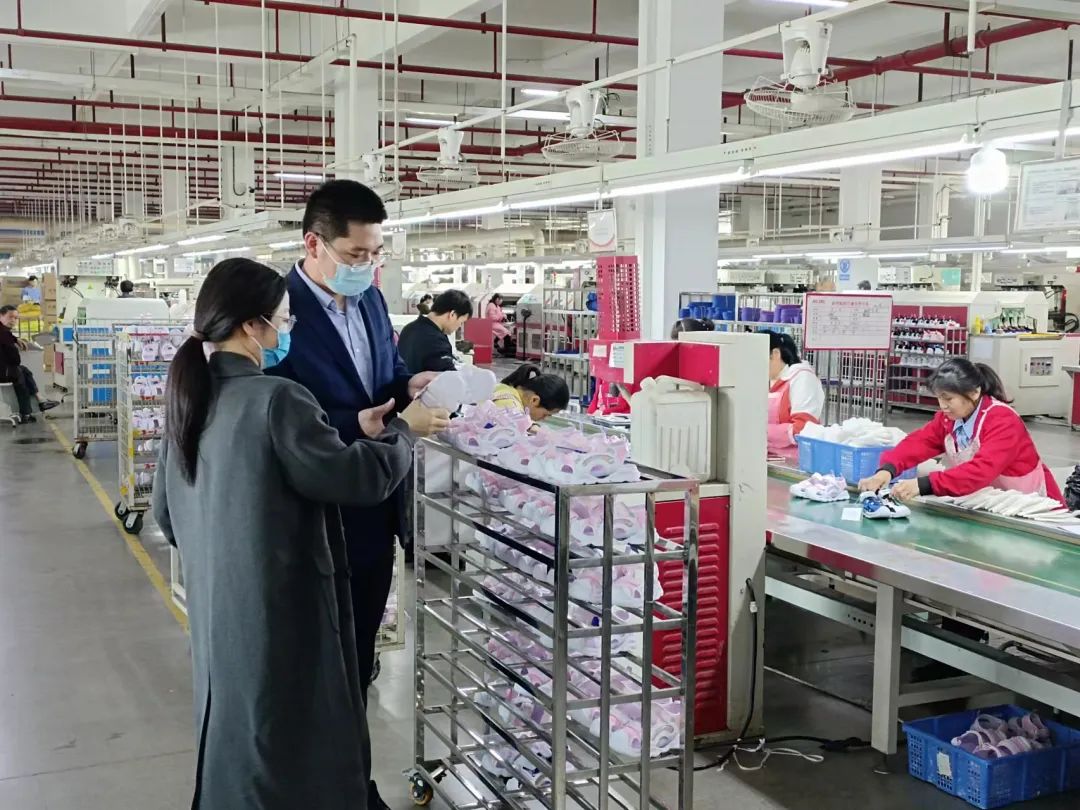 惠安農(nóng)信聯(lián)社 成功落地首批普惠小微貸款階段性減息政策